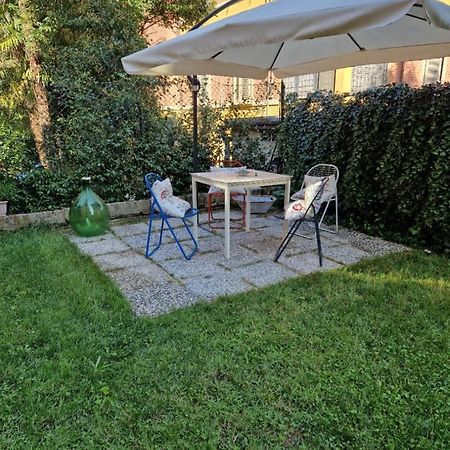 ボローニャ Minimal Chic House Fast Wi-Fi, Private Garden & Free Parkingヴィラ エクステリア 写真