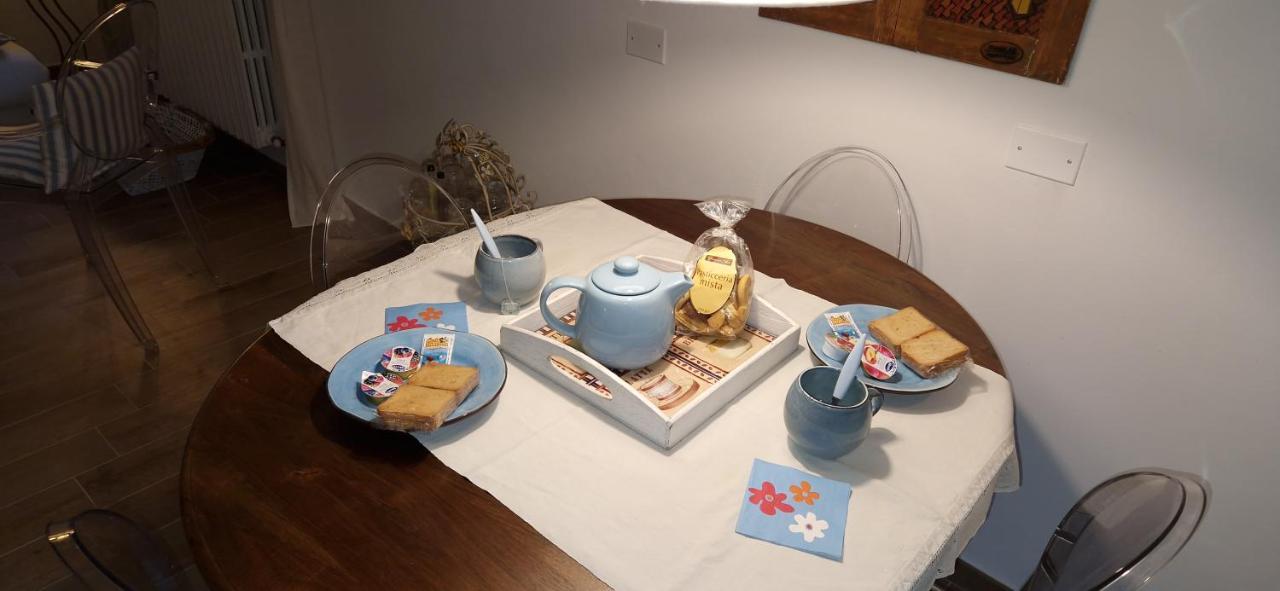 ボローニャ Minimal Chic House Fast Wi-Fi, Private Garden & Free Parkingヴィラ エクステリア 写真